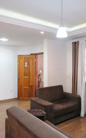 Casa à venda com 295m², 4 quartos e 3 vagasSala