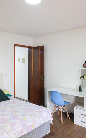 Casa à venda com 295m², 4 quartos e 3 vagasQuarto 1