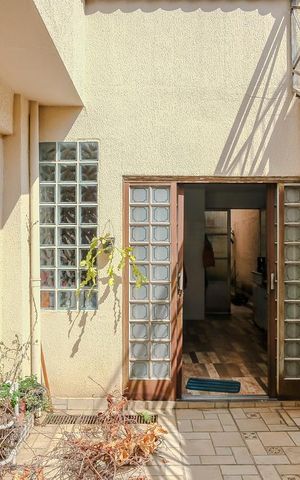 Casa à venda com 295m², 4 quartos e 3 vagasQuintal