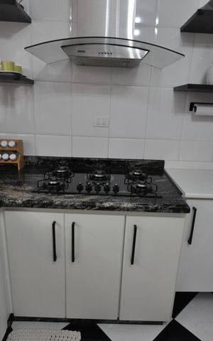Casa à venda com 234m², 4 quartos e 2 vagasCozinha