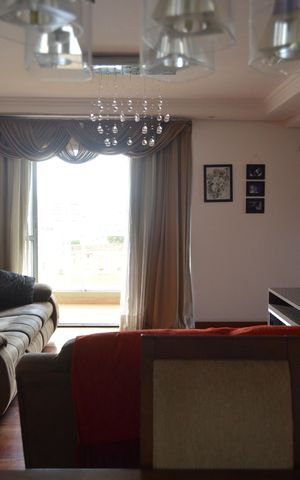 Apartamento à venda com 103m², 3 quartos e 2 vagasSala