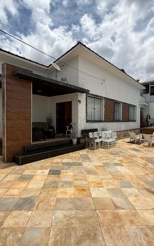 Casa para alugar com 300m², 3 quartos e 2 vagas