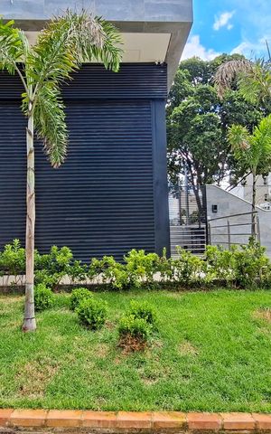 Apartamento à venda com 193m², 3 quartos e 4 vagas Apartamento à venda com 193m², 3 quartos e 4 vagasFachada