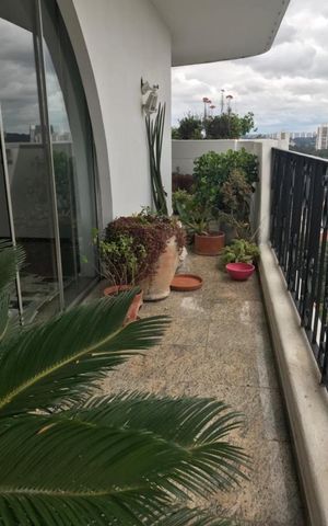 Apartamento para alugar com 240m², 4 quartos e sem vaga