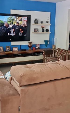 Casa de condomínio à venda com 300m², 5 quartos e 1 vaga