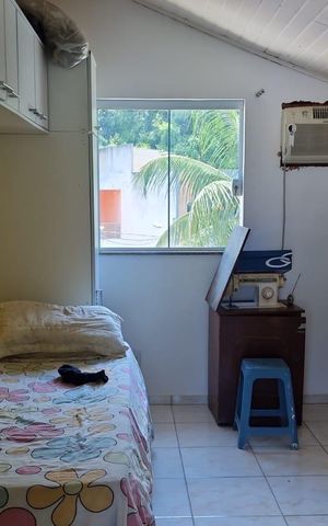 Casa de condomínio à venda com 300m², 5 quartos e 1 vaga