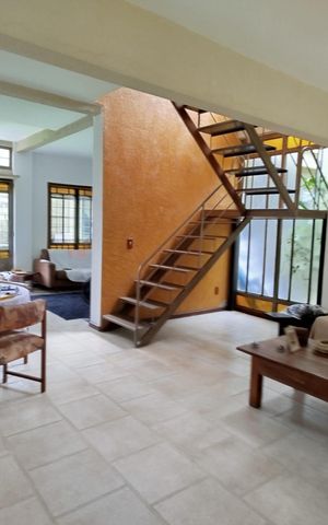 Casa à venda com 360m², 3 quartos e 4 vagas