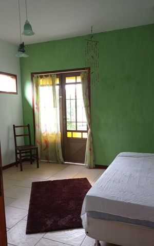 Casa à venda com 360m², 3 quartos e 4 vagas