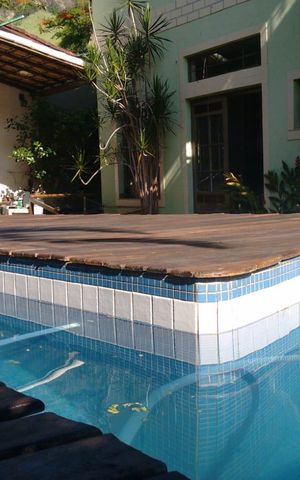 Casa à venda com 360m², 3 quartos e 4 vagas