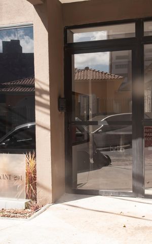 Apartamento à venda com 30m², 1 quarto e sem vagaFrente