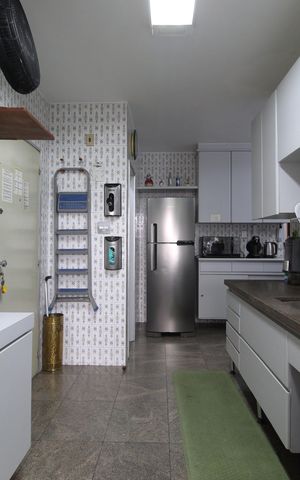 Apartamento à venda com 140m², 3 quartos e 1 vagaCozinha