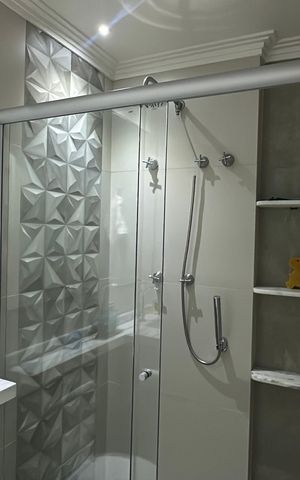 Apartamento à venda com 62m², 2 quartos e 1 vaga Apartamento à venda com 62m², 2 quartos e 1 vagaBanheiro