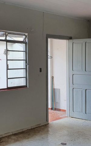 Casa à venda com 60m², 3 quartos e 2 vagas Casa à venda com 60m², 3 quartos e 2 vagasQuarto