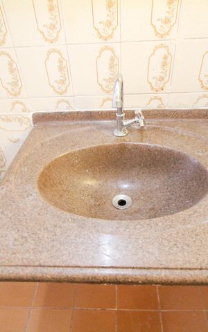 Casa à venda com 120m², 3 quartos e 8 vagas Casa à venda com 120m², 3 quartos e 8 vagasBanheiro 1