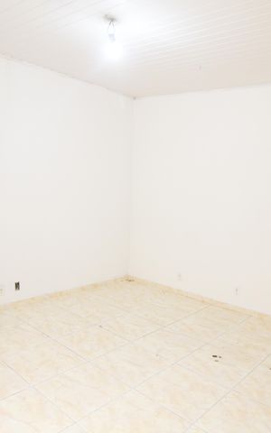 Casa à venda com 120m², 3 quartos e 8 vagas Casa à venda com 120m², 3 quartos e 8 vagasQuarto 3