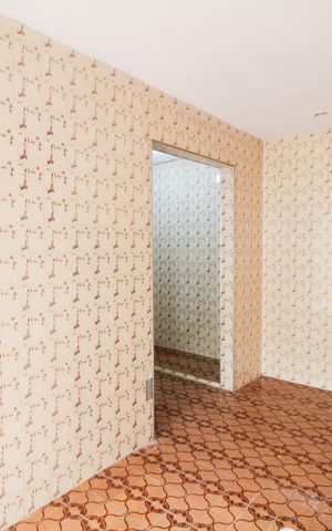 Casa à venda com 120m², 3 quartos e 8 vagas Casa à venda com 120m², 3 quartos e 8 vagasÁrea de Serviço