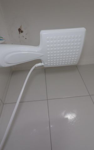 Apartamento à venda com 110m², 2 quartos e 2 vagasBanheiro Social - Chuveiro