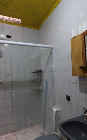 Casa à venda com 250m², 3 quartos e 1 vagaBanheiro