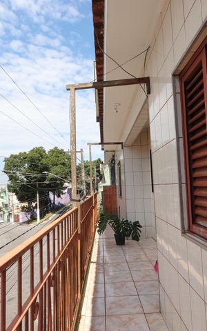 Casa à venda com 250m², 3 quartos e 1 vagaSacada