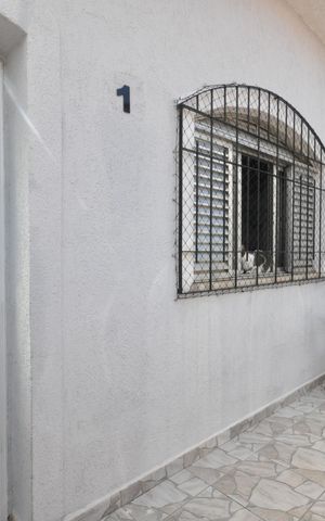 Casa à venda com 110m², 3 quartos e 2 vagasEntrada