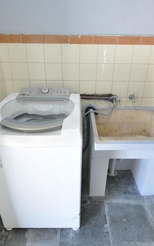Casa à venda com 110m², 3 quartos e 2 vagasÁrea de Serviço