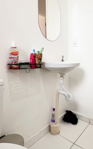 Apartamento à venda com 43m², 2 quartos e 1 vagaBanheiro Social