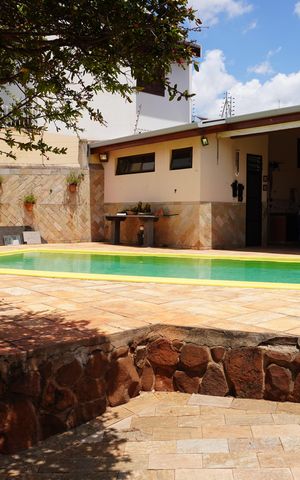 Casa para alugar com 1000m², 4 quartos e 3 vagasÁrea comum