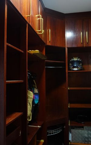 Casa para alugar com 1000m², 4 quartos e 3 vagasCloset Suíte 1