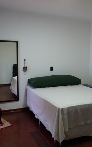 Casa para alugar com 1000m², 4 quartos e 3 vagasSuíte 1