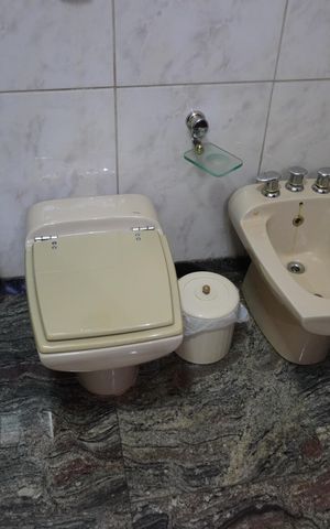 Casa para alugar com 1000m², 4 quartos e 3 vagasBanheiro da Suíte 3