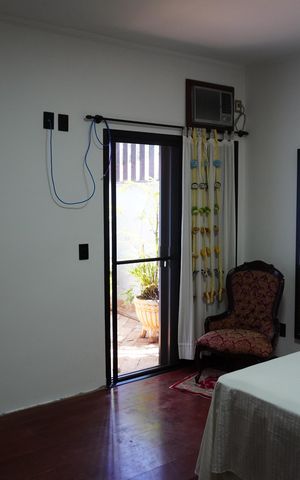 Casa para alugar com 1000m², 4 quartos e 3 vagasSuíte 1