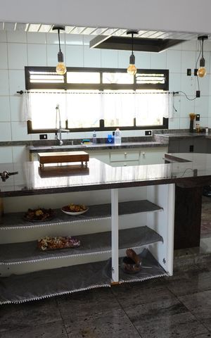 Casa para alugar com 1000m², 4 quartos e 3 vagasCozinha