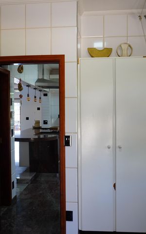 Casa para alugar com 1000m², 4 quartos e 3 vagasÁrea de Serviço