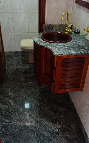 Casa para alugar com 1000m², 4 quartos e 3 vagasLavabo