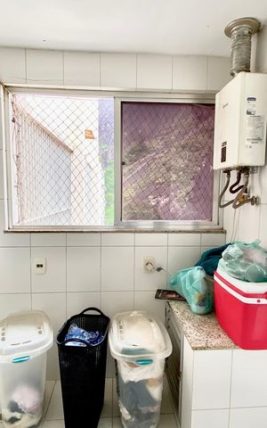 Apartamento à venda com 190m², 3 quartos e 1 vagaÁrea de Serviço