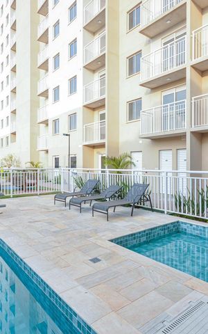 Apartamento à venda com 34m², 2 quartos e sem vaga Apartamento à venda com 34m², 2 quartos e sem vagaÁrea comum - Piscina