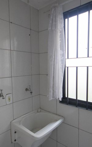Apartamento para alugar com 46m², 2 quartos e 1 vaga Apartamento para alugar com 46m², 2 quartos e 1 vagaCozinha e Área de Serviço