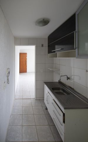 Apartamento para alugar com 46m², 2 quartos e 1 vaga Apartamento para alugar com 46m², 2 quartos e 1 vagaCozinha e Área de Serviço