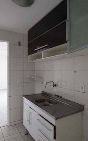 Apartamento para alugar com 46m², 2 quartos e 1 vaga Apartamento para alugar com 46m², 2 quartos e 1 vagaCozinha e Área de Serviço