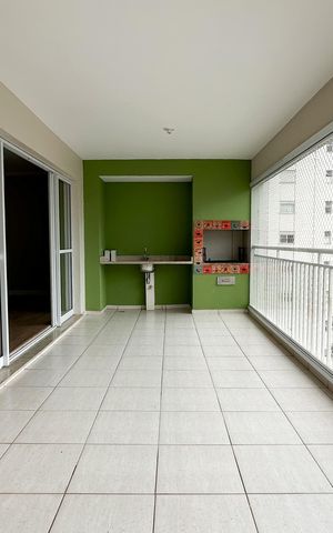 Apartamento à venda com 155m², 3 quartos e 3 vagas Apartamento à venda com 155m², 3 quartos e 3 vagasSacada