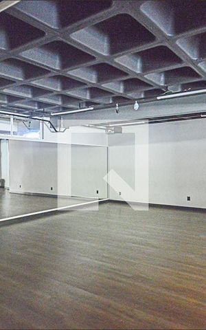 Apartamento à venda com 155m², 3 quartos e 3 vagas Apartamento à venda com 155m², 3 quartos e 3 vagasÁrea comum - Academia
