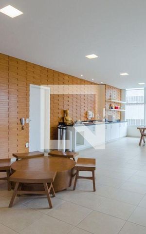 Apartamento à venda com 155m², 3 quartos e 3 vagas Apartamento à venda com 155m², 3 quartos e 3 vagasÁrea comum