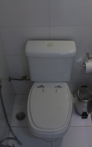 Apartamento à venda com 97m², 3 quartos e 2 vagasBanheiro 1