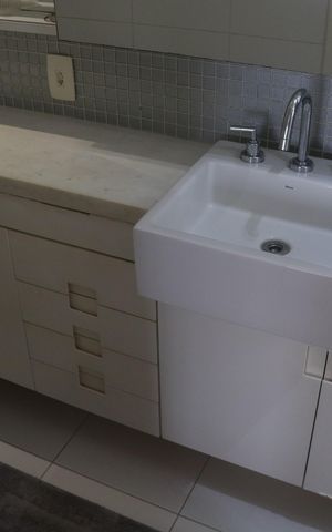 Apartamento à venda com 97m², 3 quartos e 2 vagasBanheiro 1