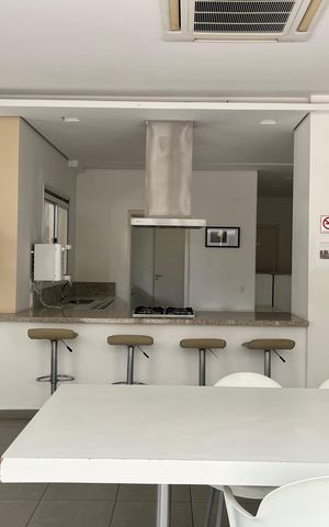 Apartamento à venda com 97m², 3 quartos e 2 vagas Apartamento à venda com 97m², 3 quartos e 2 vagasÁrea comum - Salão de festas