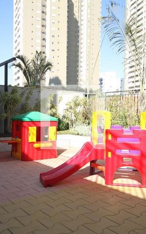 Apartamento à venda com 110m², 3 quartos e 2 vagas Apartamento à venda com 110m², 3 quartos e 2 vagasPlayground