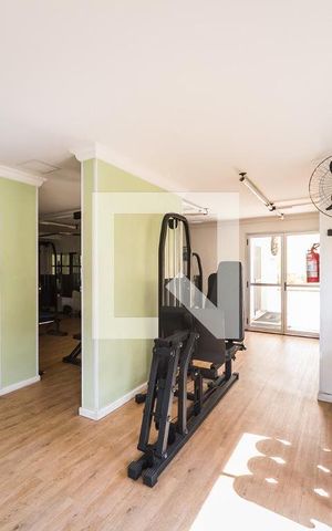 Apartamento à venda com 96m², 4 quartos e 2 vagas Apartamento à venda com 96m², 4 quartos e 2 vagasÁrea comum - Academia