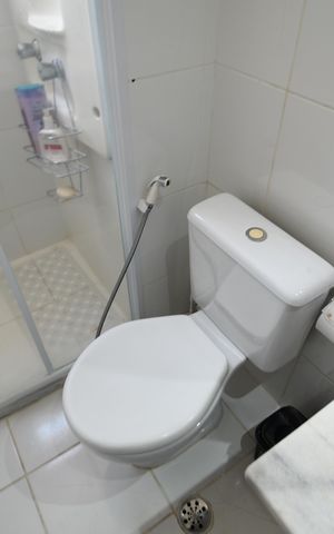 Apartamento à venda com 70m², 3 quartos e 2 vagasBanheiro Social