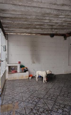 Casa à venda com 129m², 2 quartos e 2 vagasGaragem