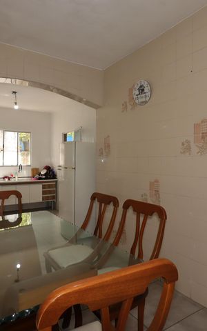 Casa à venda com 129m², 2 quartos e 2 vagasCozinha